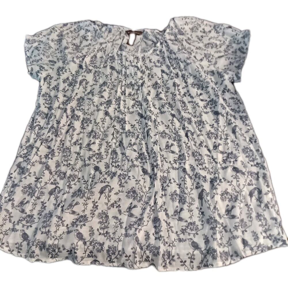 Brit & Bridle Delicate Bird & Flowers pleated neckline L
